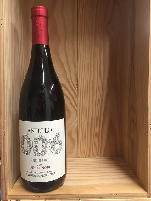 Aniello 006 Riverside Estate PINOT NOIR Aniello 006 Riverside Estate PINOT NOIR