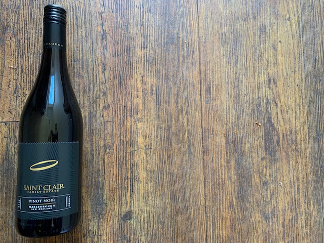 Saint Clair Marlborough PINOT NOIR