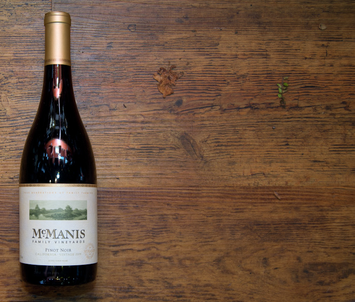 McManis Family Vineyards PINOT NOIR McManis Family Vineyards PINOT NOIR