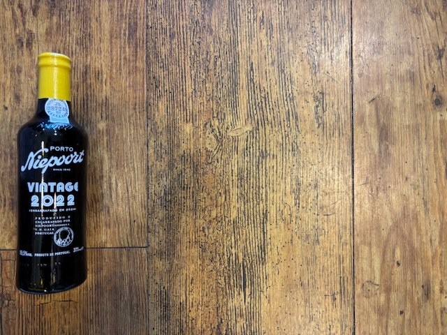Niepoort Vintage  HALVES (37.5cl) 2022