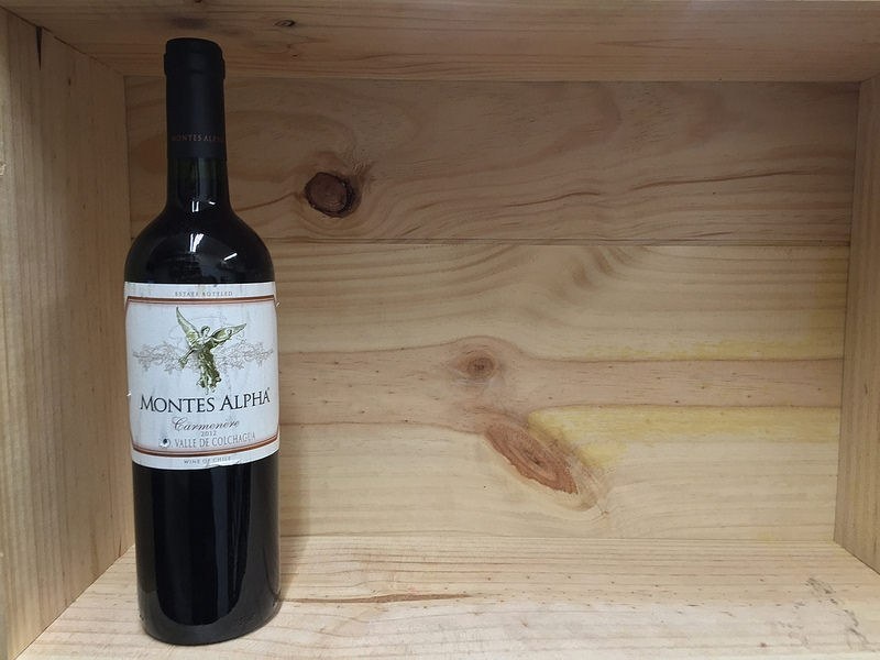 Montes ALPHA CARMENERE 2022