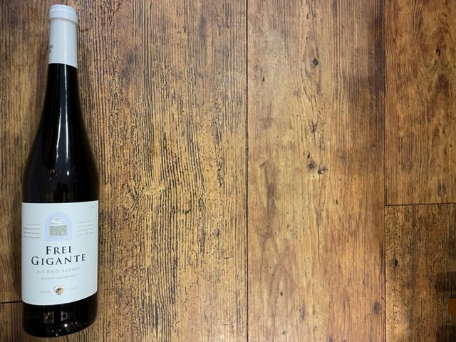 Frei Gigante Vinho Branco D.O. Pico 2018