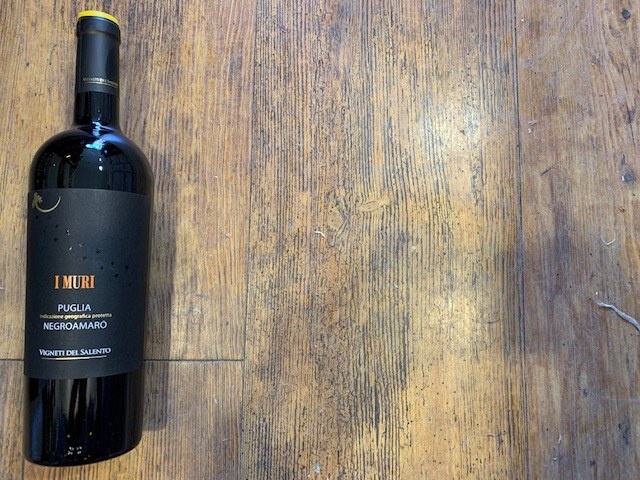 Vigneti Del Salento 'I Muri' NEGROAMARO 2024