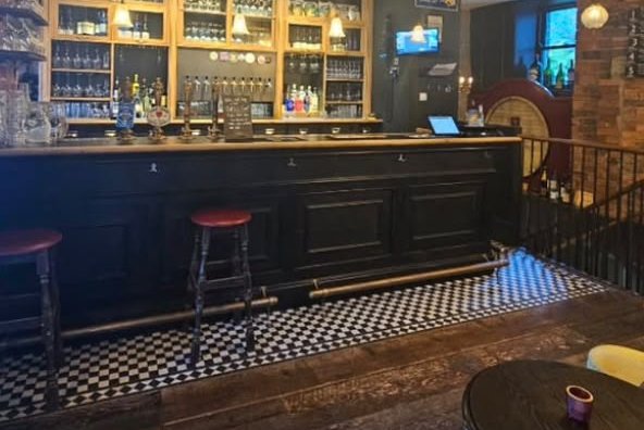 Bar
